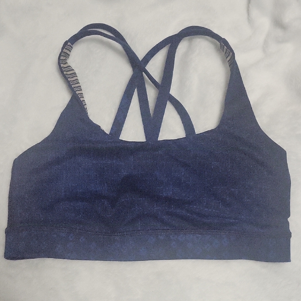 5/$20**Lululemon X Soulcycle Size 4 Free To Be Bra. 